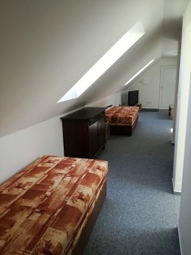 Jiho�esk� chalupa s baz�nem - Vesel� nad Lu�nic�